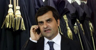 Csm, lo sconcio e l'uscita