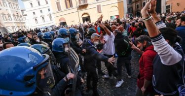protesta io apro