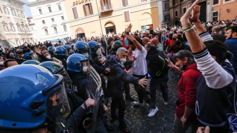 Le esplosioni distruggono non riaprono protesta io apro