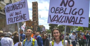 manifestazione no vax